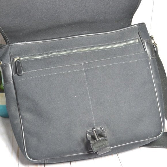 Coach Messenger Crossbody Bag Black 6414 purse Bag - Picture 4 of 6